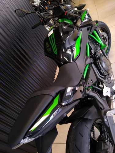 Imagen 6 de 16 de Kawasaki Z650 Abs Pantalla Tft (no Mt07, Tnt 600)