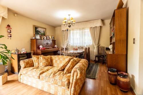 Oportunidad Inversión Casa + 2 Cabañas Isla Teja Valdivia