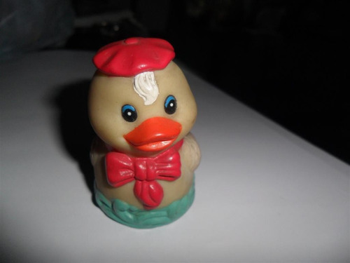 Antiguo Sacapunta Pato Patito Goma Miniatura Muñequito Pata