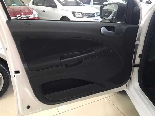 Imagem 7 de 15 de Volkswagen Novo Voyage 1.6 2019