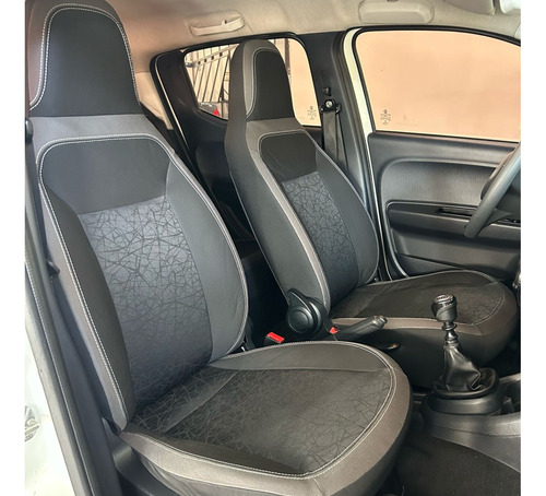 Fiat Mobi 1.0 8V EVO FLEX LIKE. ON MANUAL