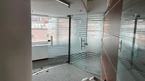 Venta Oficina Categoría 280 M2 Ecipsa Tower Vistas A Yrigoyen 2 Cocheras
