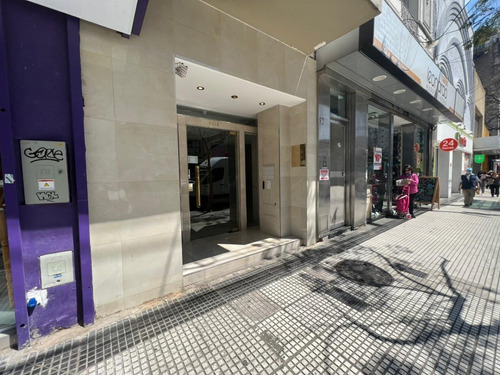 Imagen 24 de 24 de Departamento 4 Ambientes Al Frente Con Balcón Corrido Y Baulera