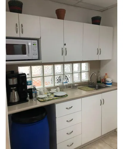 Se Alquila Oficina 100,20m² Ccct