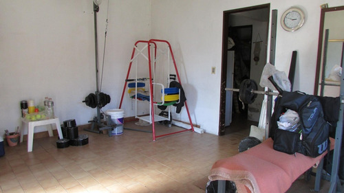 Imagen 20 de 28 de Hermosa Casa Quinta Con Pileta + 2da Casa Al Fondo