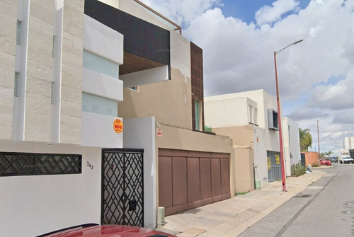 Casa En Venta En, Lomas Del Tecnológico, San Luis Potosí, Slp Ez15