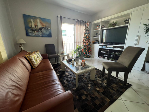 Apartamento Balneário Camboriú Barra Sul Quadra Mar 125 Metros Do Mar Com 3 Quartos E 2 Banheiros