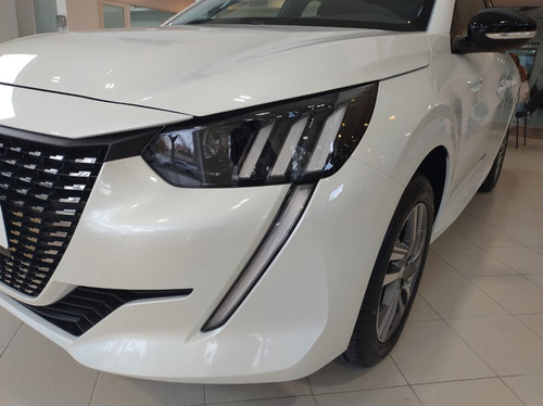 Peugeot 208 1.6l Feline Tiptronic