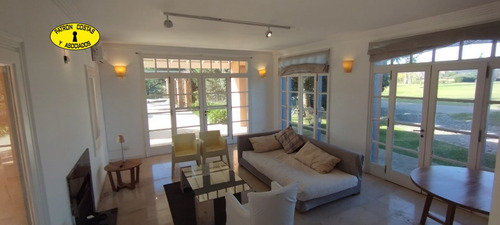3361em-espléndida Casa De 500 M2 Estilo Californiano Al Polo