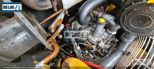 Imagem 2 de 5 de Mini-carregadeira New Holland L220 Ref.205899