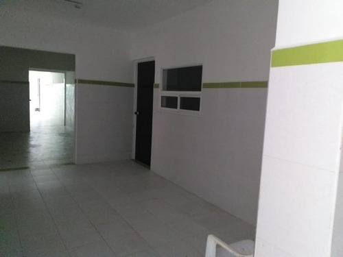 Imagen 13 de 17 de Casa En Arriendo En Soledad Centro