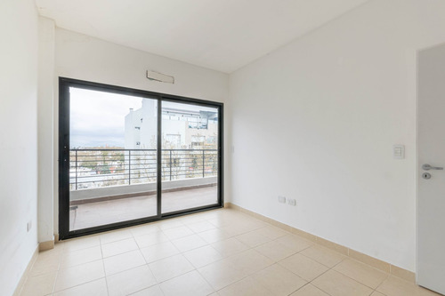 Imagen 23 de 30 de Depto Venta 2 Amb. Gran Balcón. Exc. Ubicación!