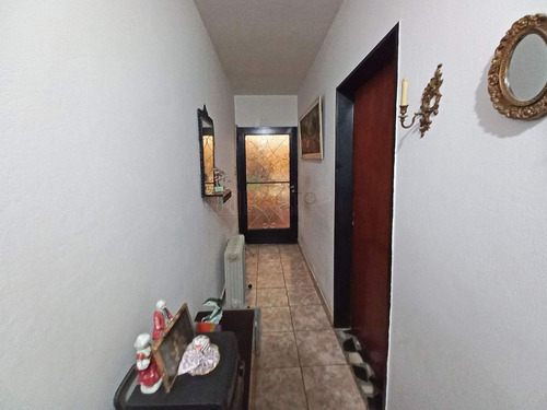 Venta Ph Al Fondo 4 Ambientes Con Patio Y Terraza En Parque Avellaneda