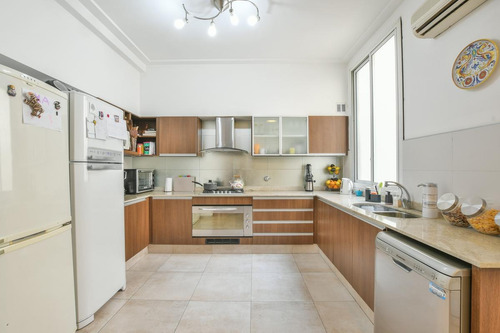 Imagen 12 de 30 de Departamento De 4 Dormitorios En Venta Impecable Reciclado A Nuevo Zona Rio