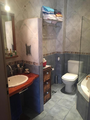 Impecable Casa Con Jardín Y Pileta