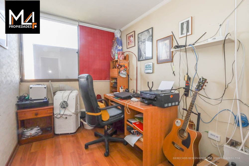 Departamento 4 Dorm. Con Excelente Ubicación De Providencia