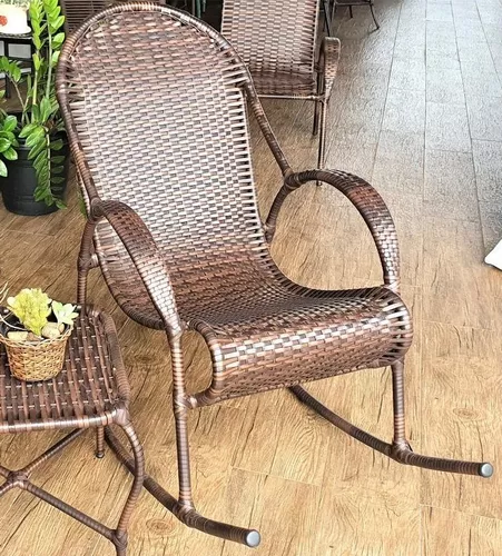 Conjunto de Mesa e Cadeira para Varanda e Área Externa em Corda Náutica,  Fibra Sintética, Natural , Vime, Junco, Rattan e Apuí