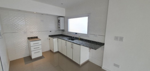 Imagen 6 de 17 de Venta Departamento De 4 Ambientes En Tablada, Buenos Aires.