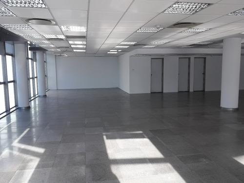 Oficinas Con Local Comercial En Alquiler | Av. Del Libertador 14071, Martínez | 895 M²