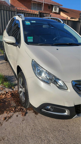 Imagen 2 de 14 de Peugeot 2008 2017 1.6 Feline