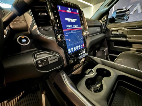 RAM 2500 6.7 i6 Turbo Night Edition cd 4x4