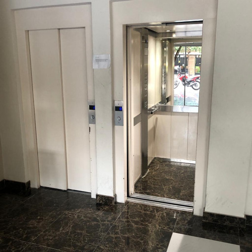 Floresta 2 Amb A Est Balcón Baño Comp Living Hall Lujo