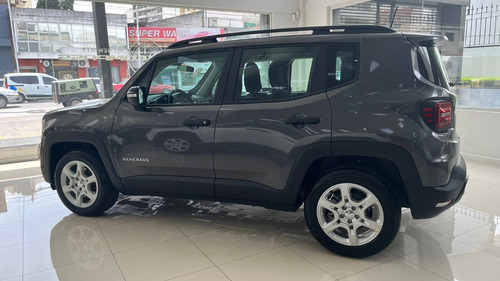 Jeep Renegade 1.8 Sport At6
