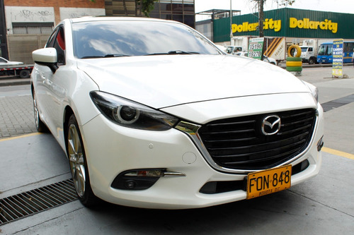 Mazda 3 Sport Grand Tourin