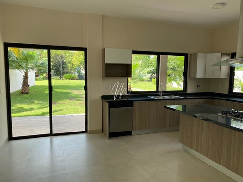 Imagen 8 de 30 de Lagos Del Sol, Casa En Venta En Cancún