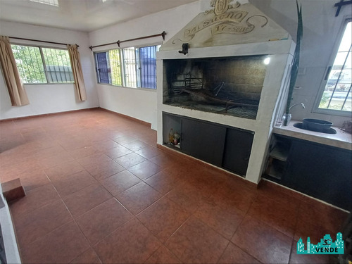 Venta! Casa Esquina! Padron Unico,2 Dorm , 2 Baños En Xxx