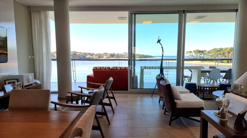 Apartamento Con Excepcional Vista Al Mar, Gran Terraza, 3 Suites