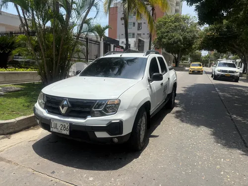 Duster Oroch Operación Nacional