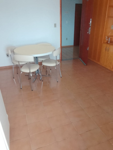 Ap 55mts - Próximo Aos Parques Aquáticos E Centro. **urgente**