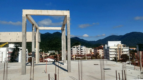 Apart. Novo Ubatuba Itaguá, 2suites, 2vagas, Piscina, Sauna.