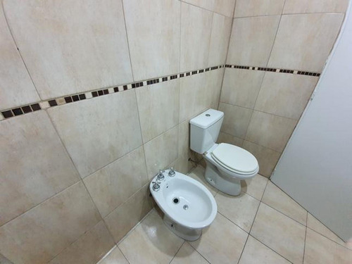 Departamento 2 Amb Con Balcon Y Cochera A 200m Est Bosch