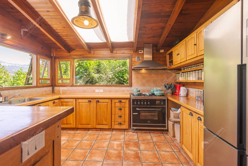 Casa En Venta En Barrio Alihuen Bajo, San Martín De Los Andes, Neuquén, Patagonia Argentina