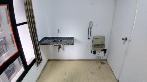 Imagem 7 de 12 de Conjunto Para Alugar, 46 M² Por R$ 1.000,00/mês - Vila Olímpia - São Paulo/sp - Cj0712