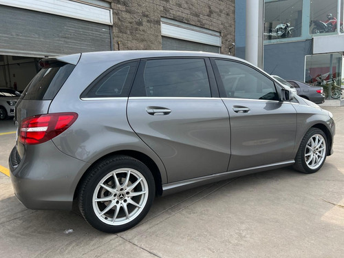 Mercedes-Benz Clase B 1.6 B200 2016 Edition 156cv
