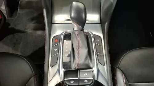 MG HS 1.5 TROPHY PACK DCT