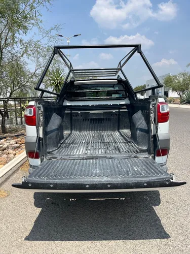 RAM 700 1.6 Slt Mt