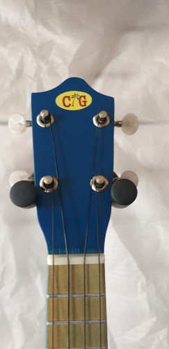 Ukelele Soprano Cg Azul Con Funda