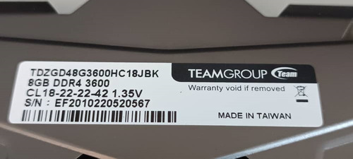 T-force Darkz Módulo De Memoria (8 Gb, 3600 Mhz, Cl18, Ddr4) (Usado)
