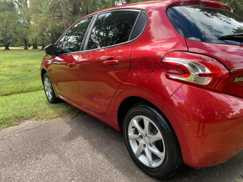 Peugeot 208 1.5 Allure Touchscreen