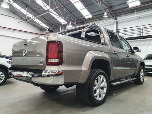 Imagen 14 de 25 de Volkswagen Amarok V6 Highline 258 Cv 0km My23 Bonificaciones