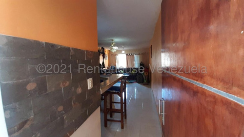 Imagen 3 de 28 de Freddy Camacaro Rentahouse, Apartamento En Venta En El Tulipan San Diego. 22-4125