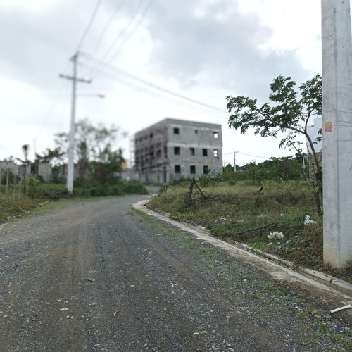 Imagen 13 de 24 de Vendo Solar De 144,09 M2 Con Títulos Deslindados Con Todos Sus Servicios / Listo Para Construir / Estamos Ubicado En Una Parte Tranquila En Villa Mella Alejado Del Bullicio Y De Contaminación