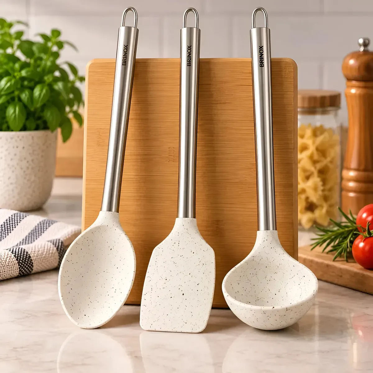 Kit 3 Utensílios Cozinha Silicone Brinox Vanilla ​Cabo Aço Inox Concha Colher Arroz Espátula Não Risca Panela Antiaderente Ceramic Life Branco