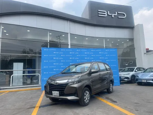 Toyota Avanza 1.5 Le At