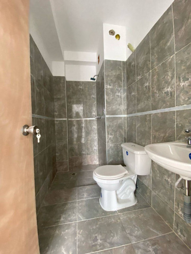 Np Vende Apartamento En Res Altos Del Manantial Naguanagua Codigo 279548