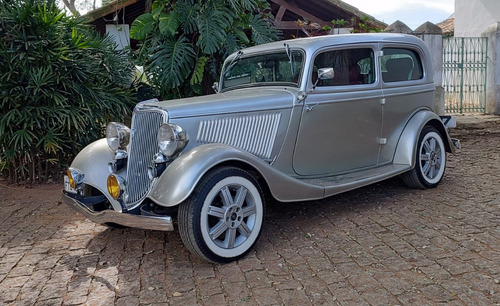 Ford Tudor 1934 Custom